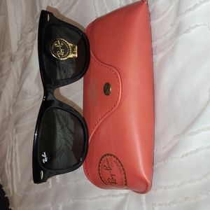 Ray-Ban Wayfarer NWT
